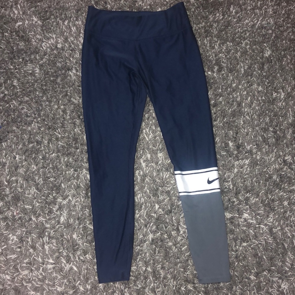 Women’s Nike Tights/leggings